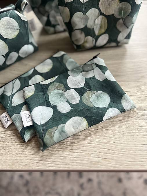 Kozmetická taštička - eukalyptus