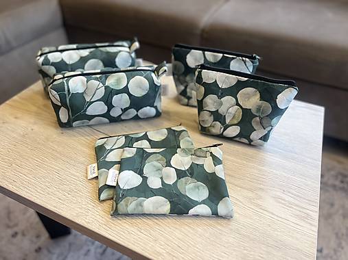 Kozmetická taštička - eukalyptus