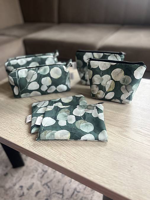 Kozmetická taštička - eukalyptus