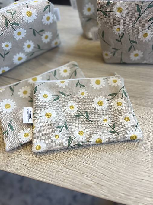 Kozmetická taštička - margarétky
