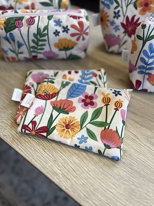 Kozmetická taštička - živá lúka