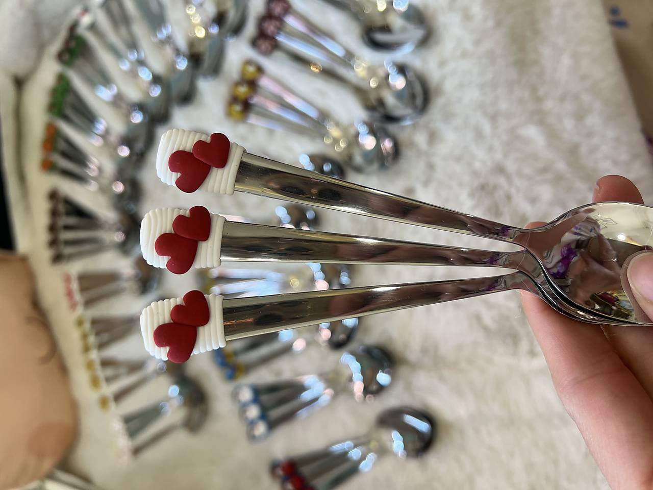 Lyžička  (Dve srdiečka)