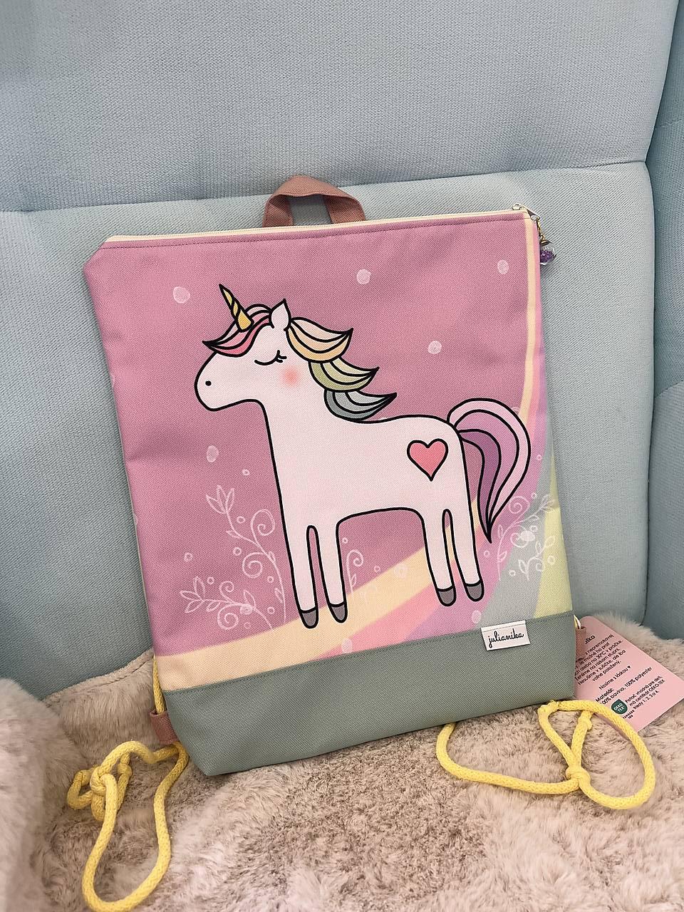 Detský dizajnový batoh (1)