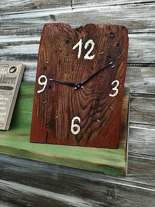 Hodinky ručne robené