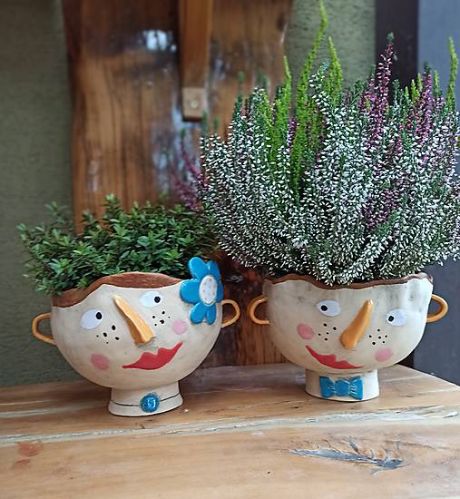 Nádoby - Zamilovaný párik -Kvetináče - chlapec a dievča - 17857438_