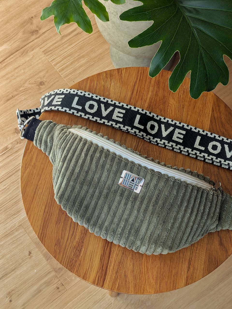 Menčestrová ľadvinka - olivová