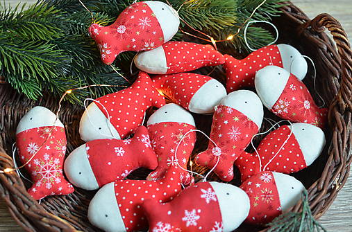 Dekorácie - Rybky vianočné červeno biele - 17860587_