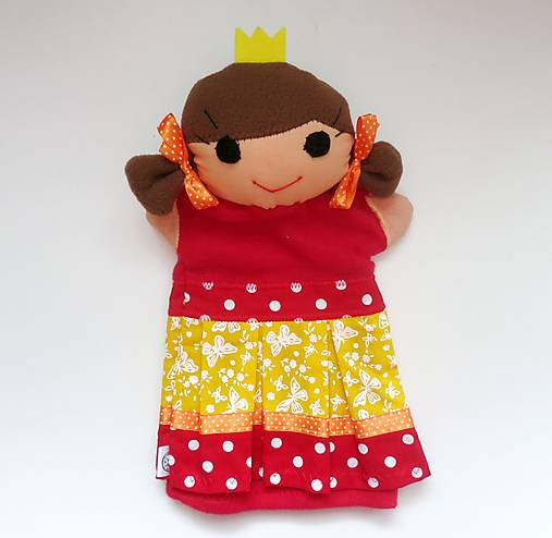 Maňuška princezná (v motýlikovej sukienke)