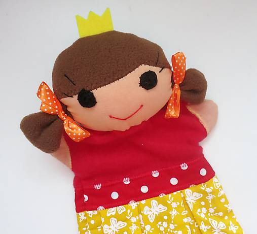 Maňuška princezná (v motýlikovej sukienke)
