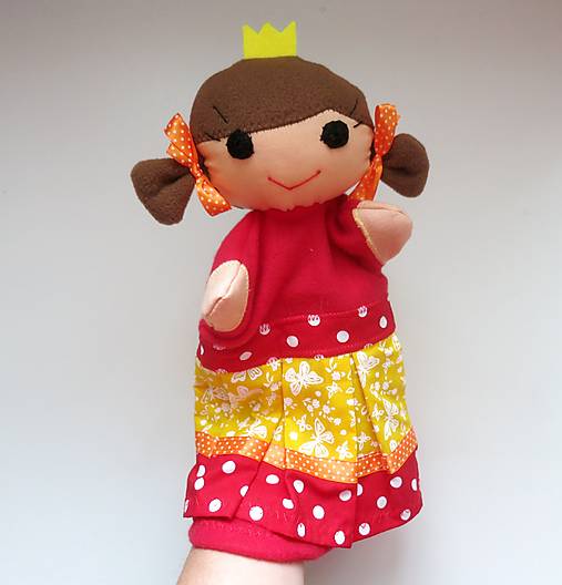 Maňuška princezná (v motýlikovej sukienke)