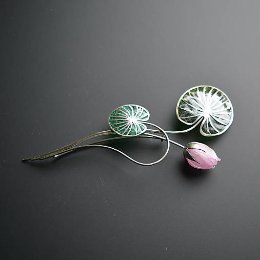 Brošne - Brošňa lekno III - 17861619_