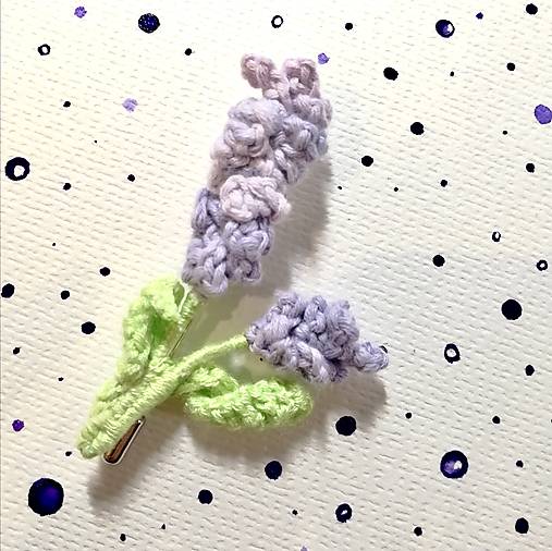 Brošne - BROŠŇA LEVANDUĽA - háčkovaná, bledofialová - 17861785_