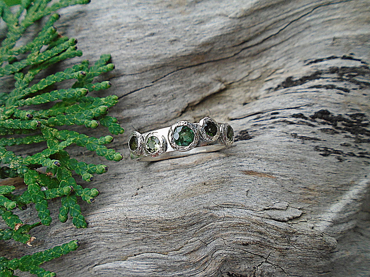 Strieborny prsteň Ag925 Turmalín - Verdelit