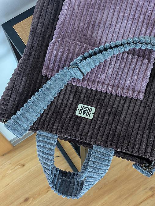 Menčestrová kabelka  M A R I