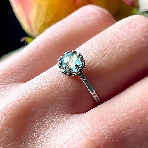 Natural Arizona Turquoise Doublet Ag925 Silver Ring  / Strieborný prsteň s dubletom tyrkysu A0007