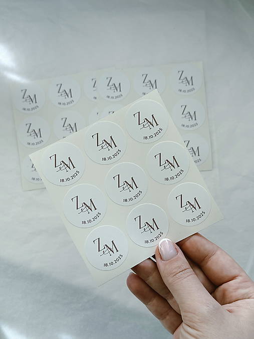 Úložné priestory & Organizácia - Nálepky s iniciálmi a dátumom - 17862361_
