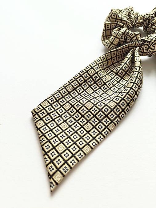 Maxi scrunchie asymetrická (Žlto-hnedá)