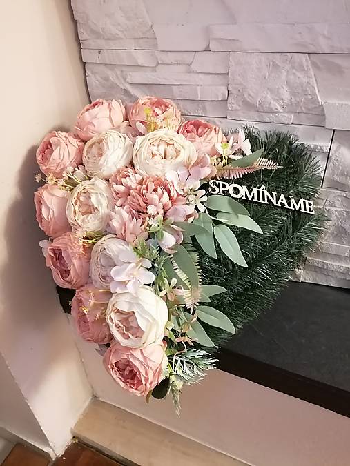 Dekorácie - Smútočné zaťažené srdce 40cm s nápisom - 17863888_