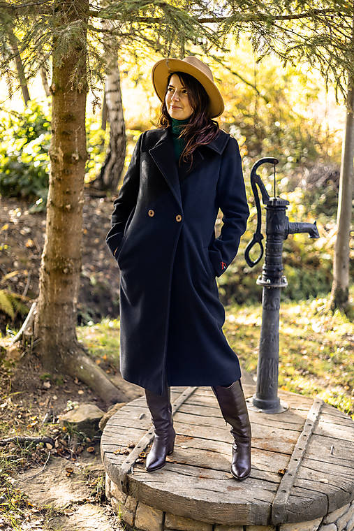 Bundy a kabáty - Dlhý čierny kabát Luna - 17862792_