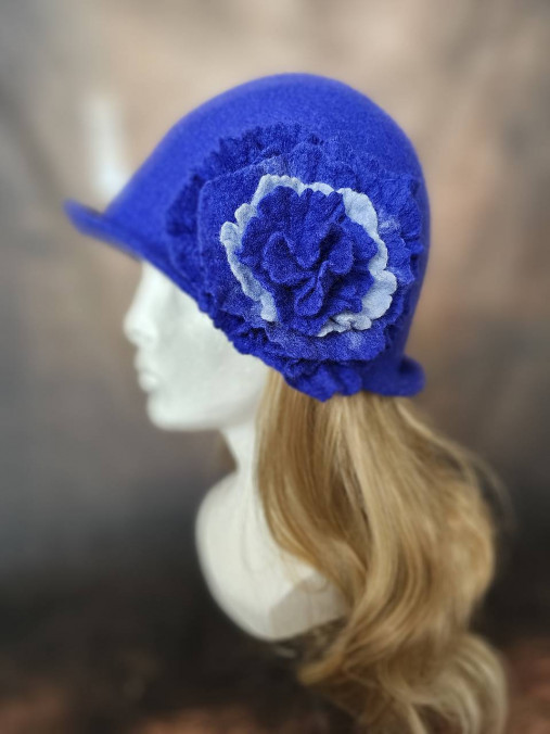 Čiapky, čelenky, klobúky - Modrá kráska - plstený klobúk - 17867421_