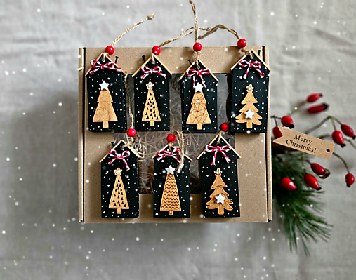 Dekorácie - Vianočné ozdoby ,,Stromčekovo,, - 17865205_