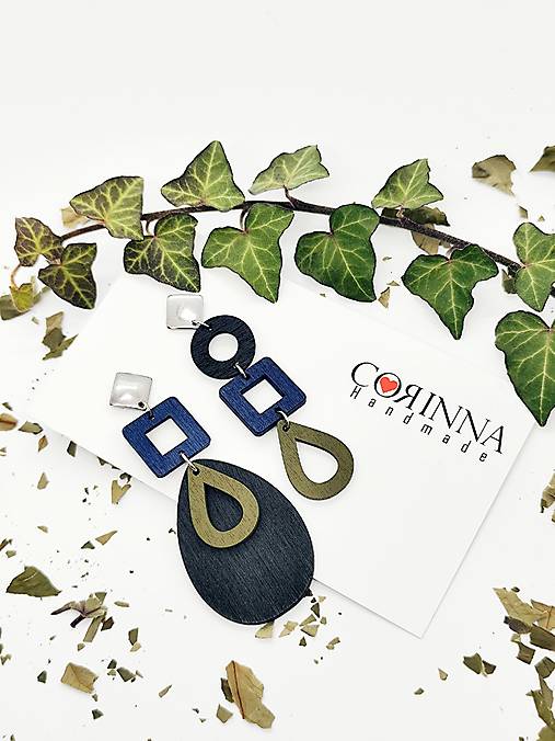 Asymetrické náušnice "JAHNAVI"