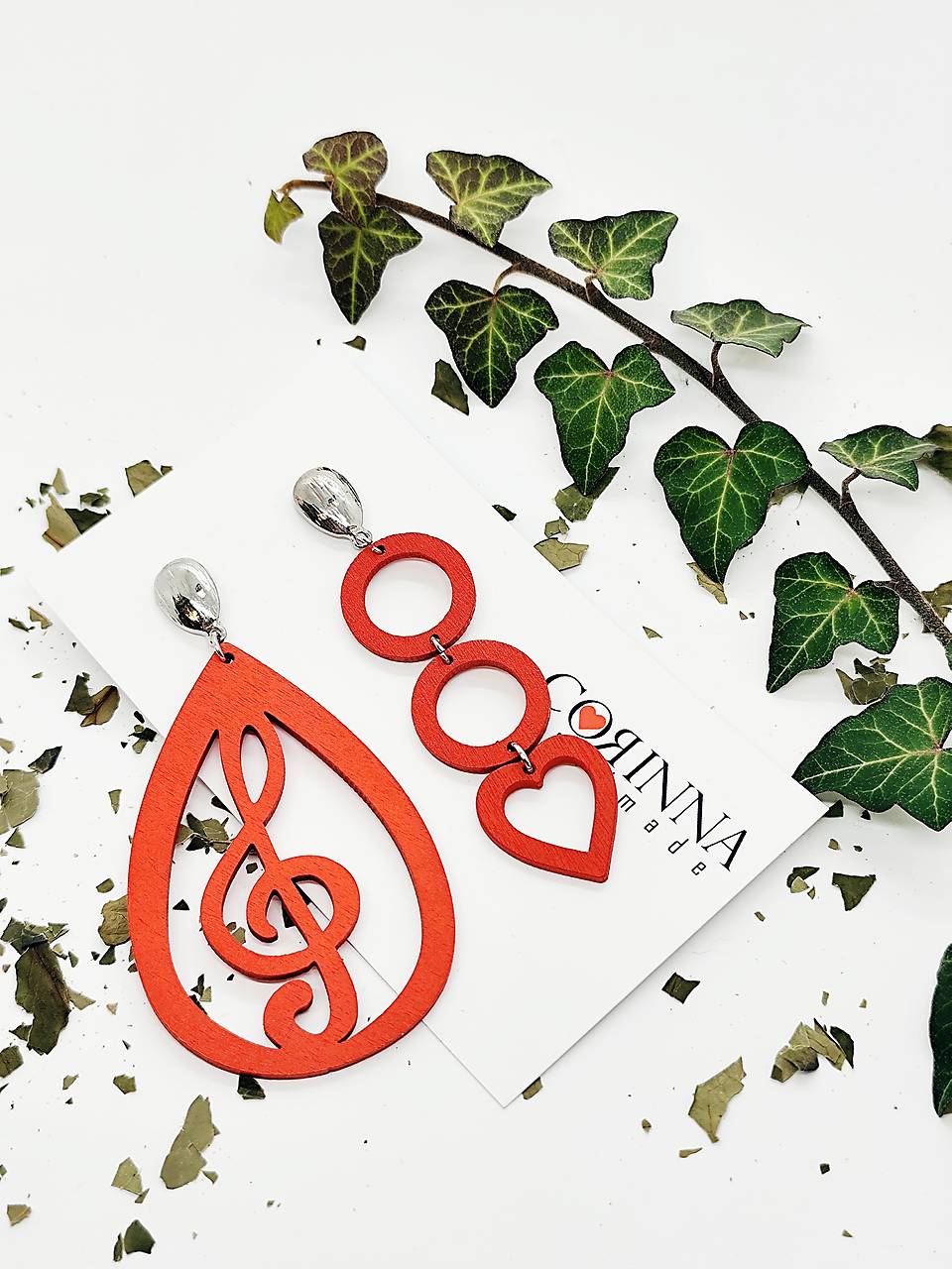 Asymetrické náušnice "MEDHA"