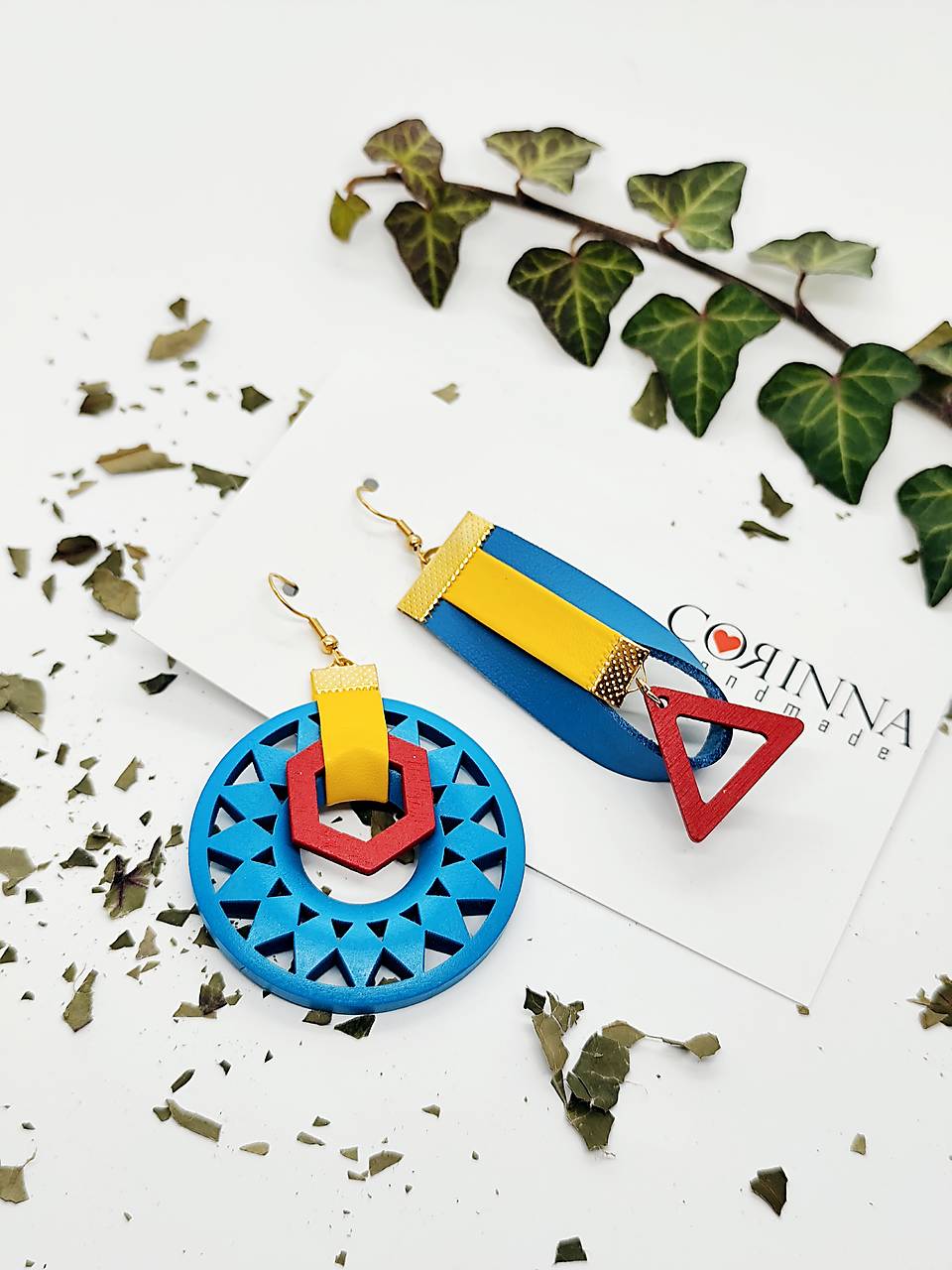 Asymetrické náušnice "KAEDE"