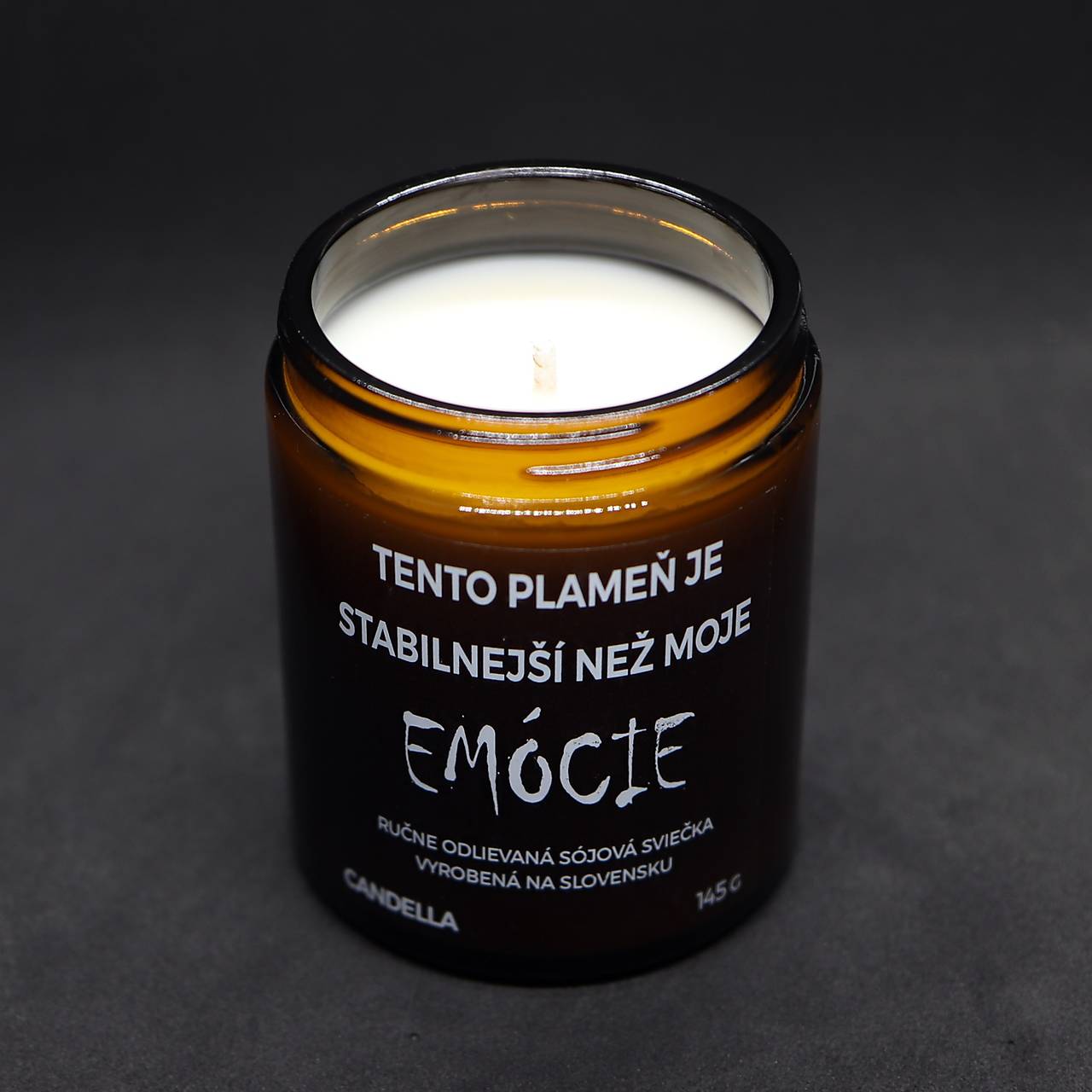 TENTO PLAMEŇ JE STABILNEJŠÍ NEŽ MOJE EMÓCIE sójová sviečka