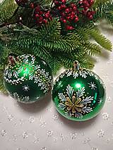 Dekorácie - Vianočné gule zdobené voskom v darčekovom balení - 17865287_