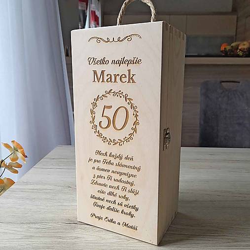 Nábytok - Box na whisky k okrúhlym narodeninám drevený - 17870339_