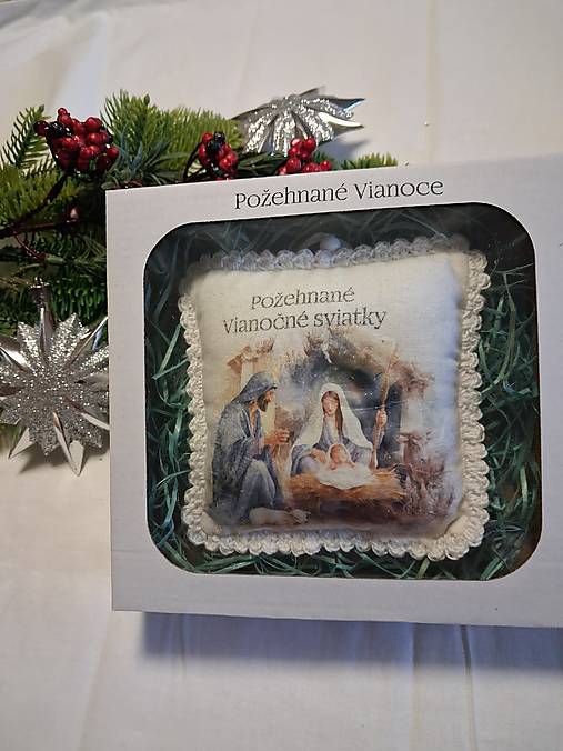 Dekorácie - Nežný darček -svätá  rodina - 17869706_