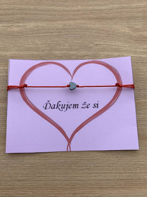 Náramky - náramok so srdiečkom (červená-tmavé hranaté srdce) - 17869428_