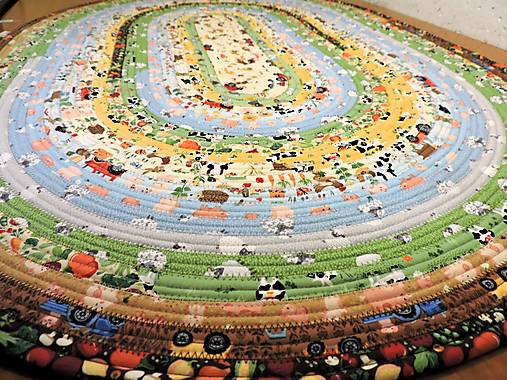 Farebný koberec do detskej izby - Hra na farme