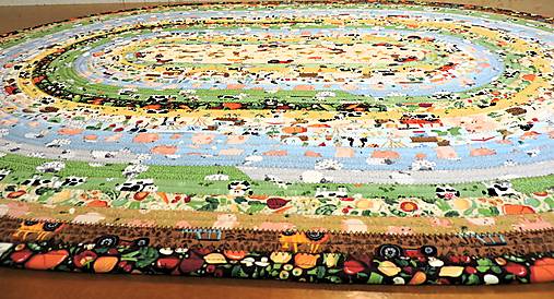 Farebný koberec do detskej izby - Hra na farme