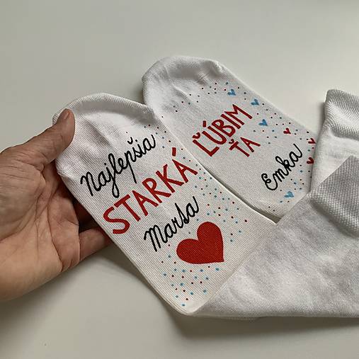 Maľované ponožky pre starkú s nápisom na želanie