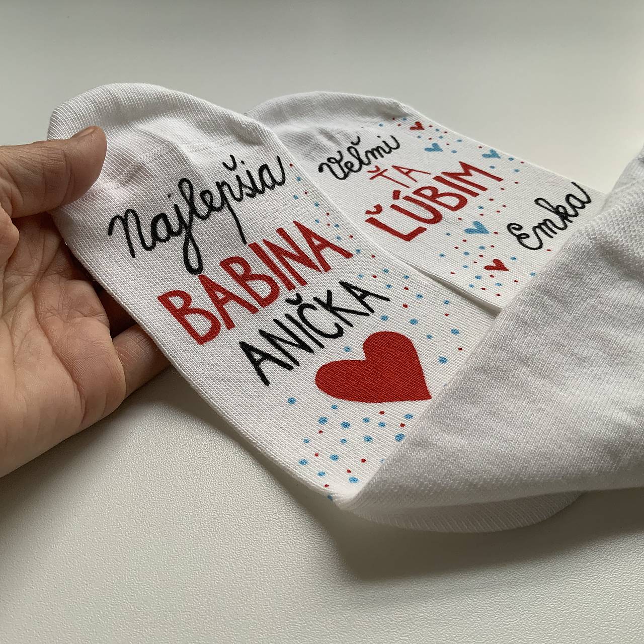 Maľované ponožky pre babku s nápiso na želanie