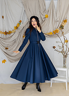 Bundy a kabáty - Tmavomodrý bavlnený trenčkot s kruhovou sukňou a zipsom - 17871207_