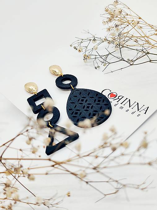 Asymetrické náušnice "BEYA"