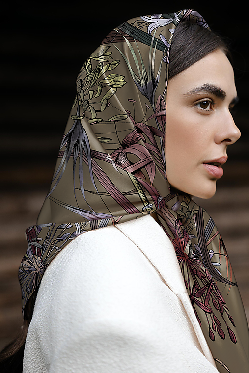 Šatky - Saténová šatka SILK FLOWER mocha - Personalizovaná // Autorský dizajn - 17875623_