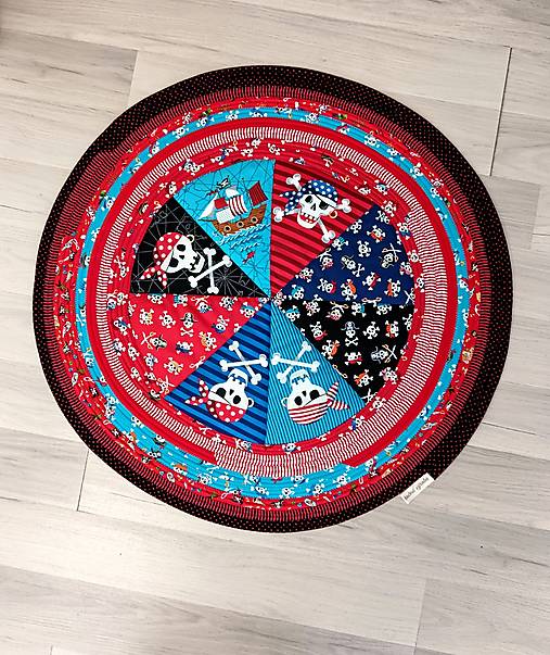 Pirátsky obojstranný okrúhly koberček – farebné dobrodružstvo pre malých kapitánov