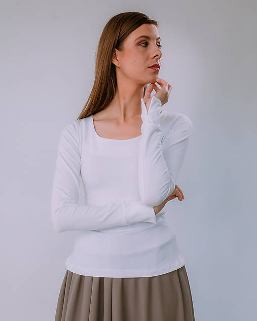 Topy, tričká, tielka - MIESTNE DÁMSKE BAVLNENÉ TRIČKO SAM (BIELE) - 17878890_