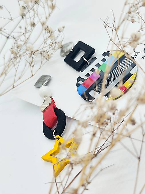 Asymetrické náušnice "VIKTÓRIA"