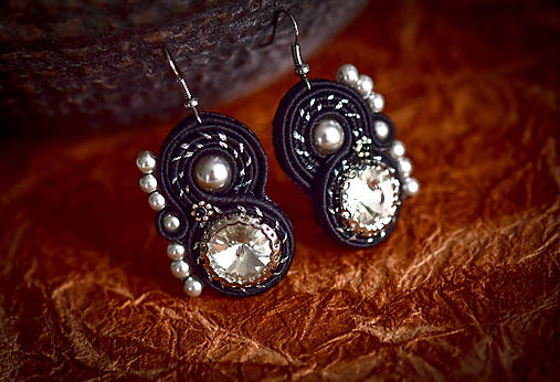 Náušnice - Soutache náušnice čierno-strieborné - 17877162_