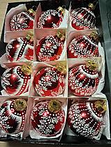 Dekorácie - Vianočné gule sklenené  zdobené voskom - 17878756_