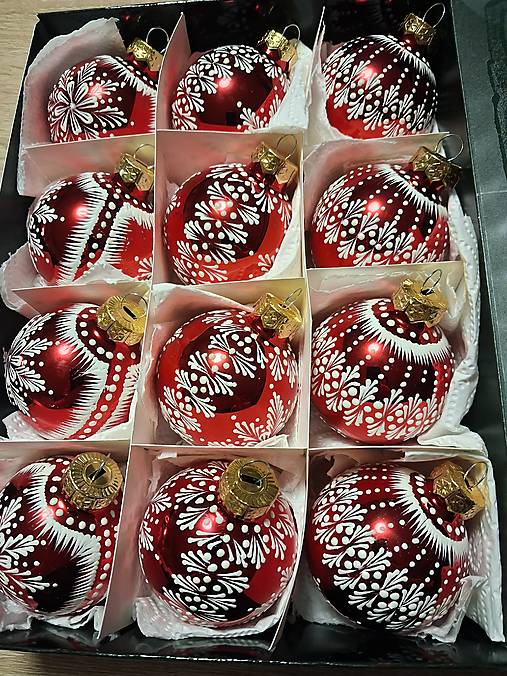 Dekorácie - Vianočné gule sklenené  zdobené voskom - 17878756_