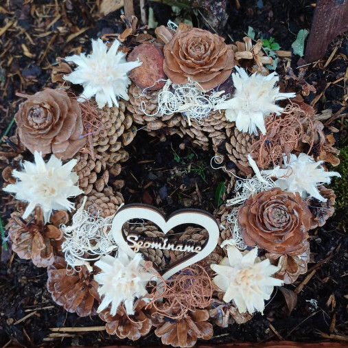 Dekorácie - Venček šiškový  - 17876787_