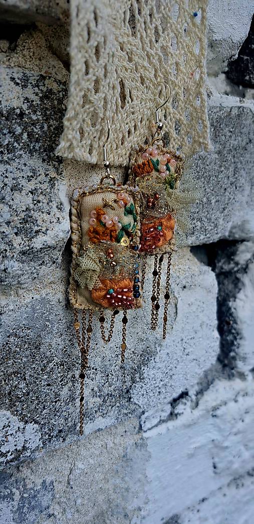 Náušnice vyšívané Romantické