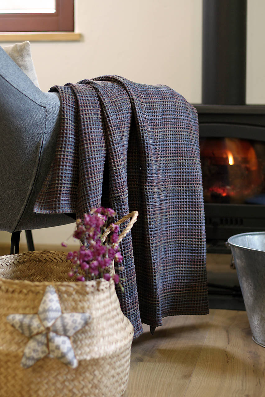 Veľký exkluzívny ľanový pléd v odtieňoch hnedej – elegancia a prírodný štýl pre váš domov