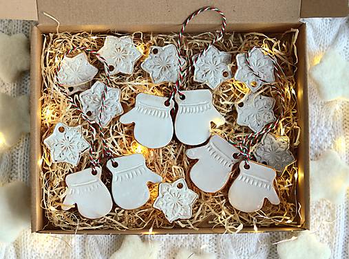 Ozdôbky na stromček "večerná guľovačka"